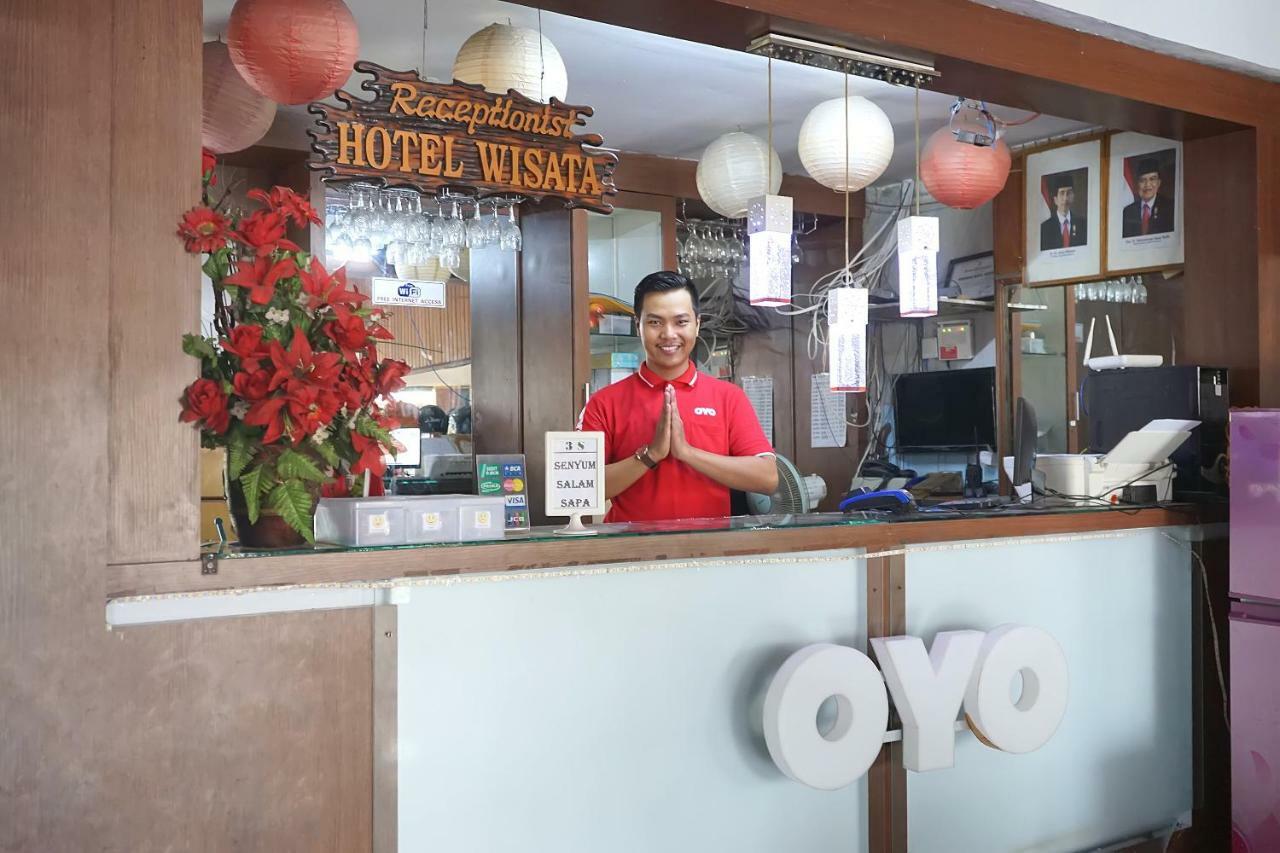 Oyo 1253 Hotel Wisata Jambi Buitenkant foto