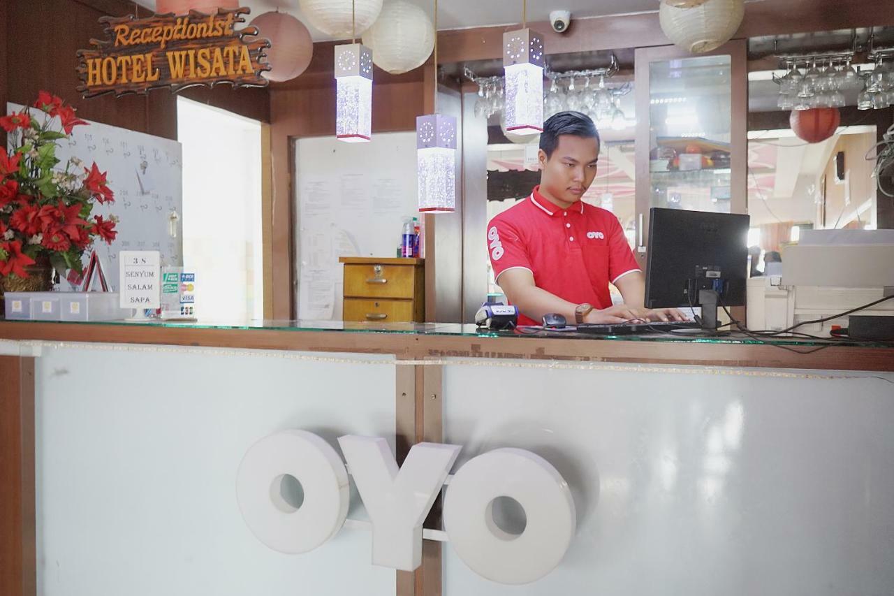 Oyo 1253 Hotel Wisata Jambi Buitenkant foto