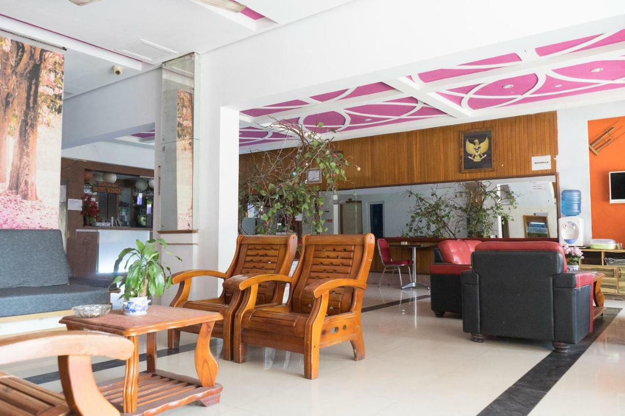 Oyo 1253 Hotel Wisata Jambi Buitenkant foto